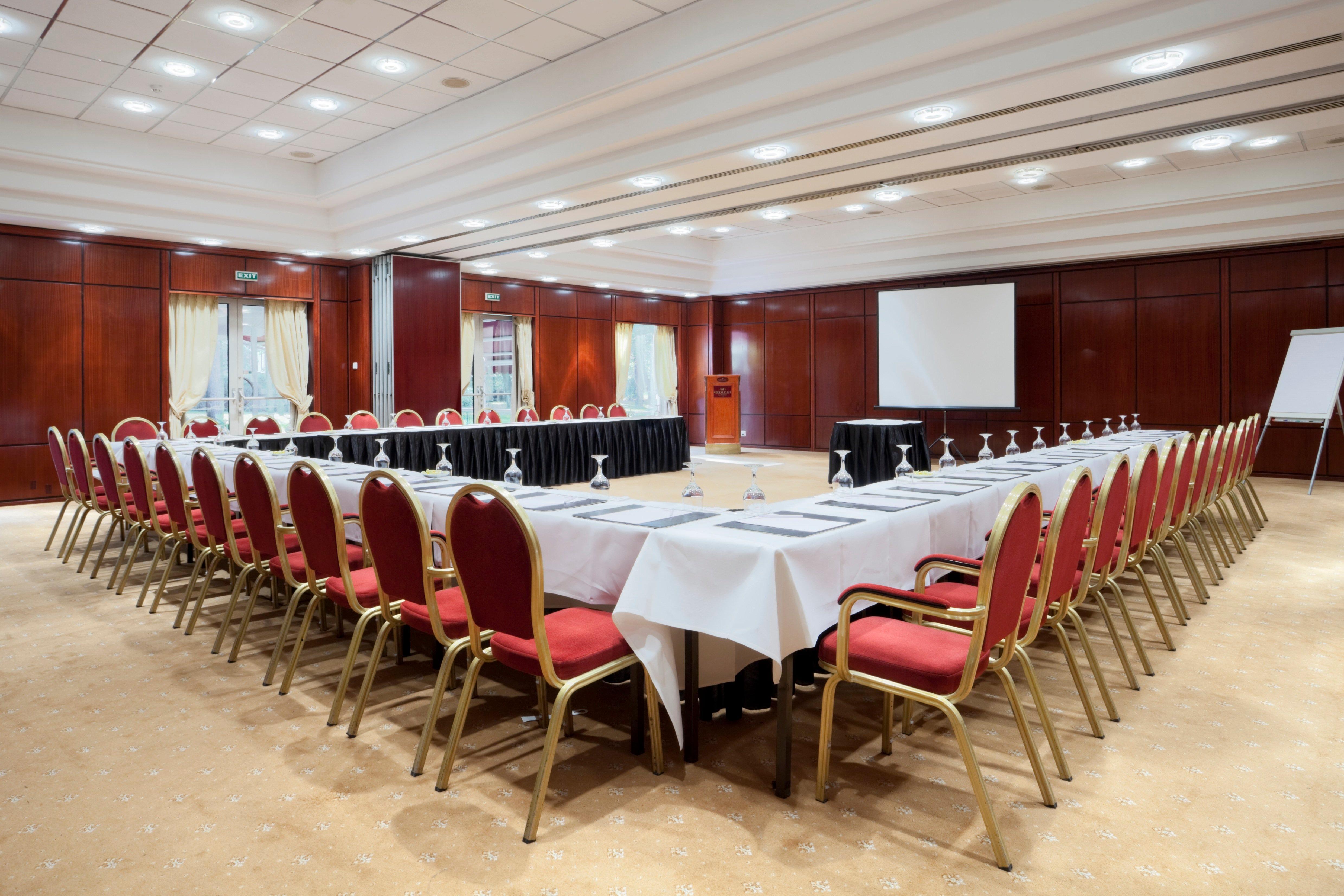 Hotel Crowne Plaza Bucharest By Ihg Exterior foto