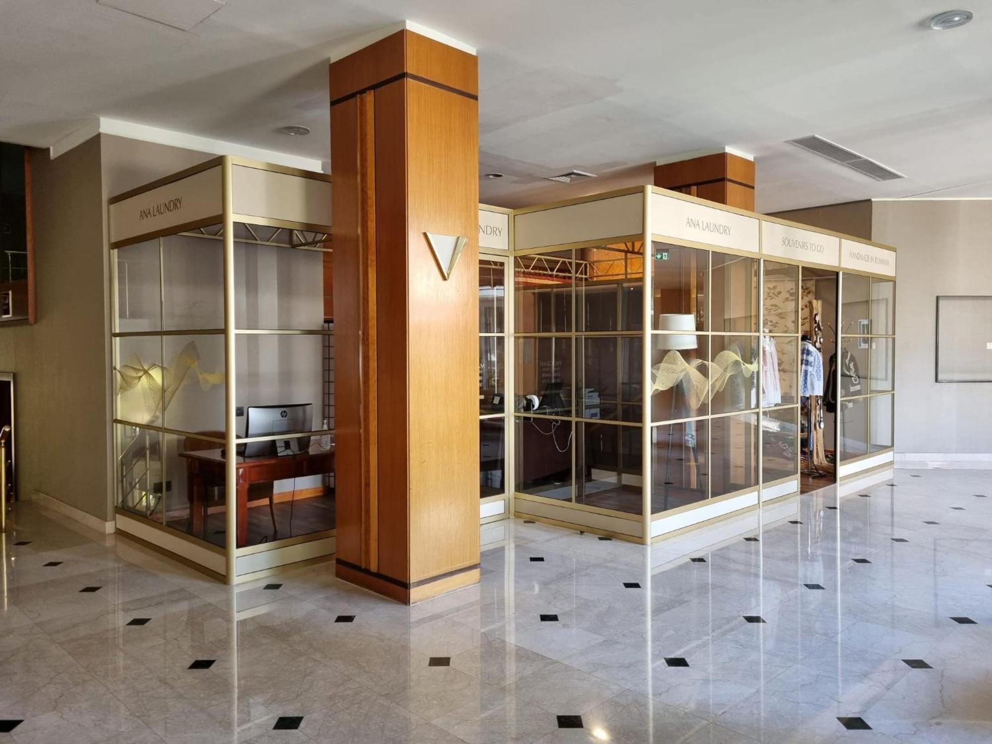 Hotel Crowne Plaza Bucharest By Ihg Exterior foto